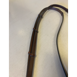 Arctic tack lrtyle brun med krok - brun 16mm COB 135cm